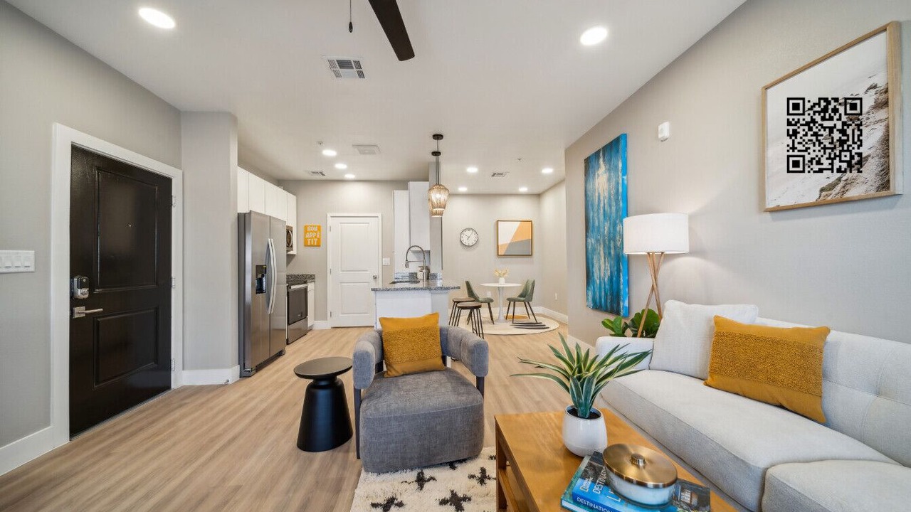 Photo of Livingroom in Owasso