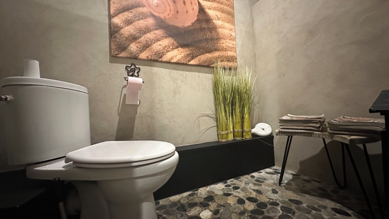 Photo of Bathroom in Eu