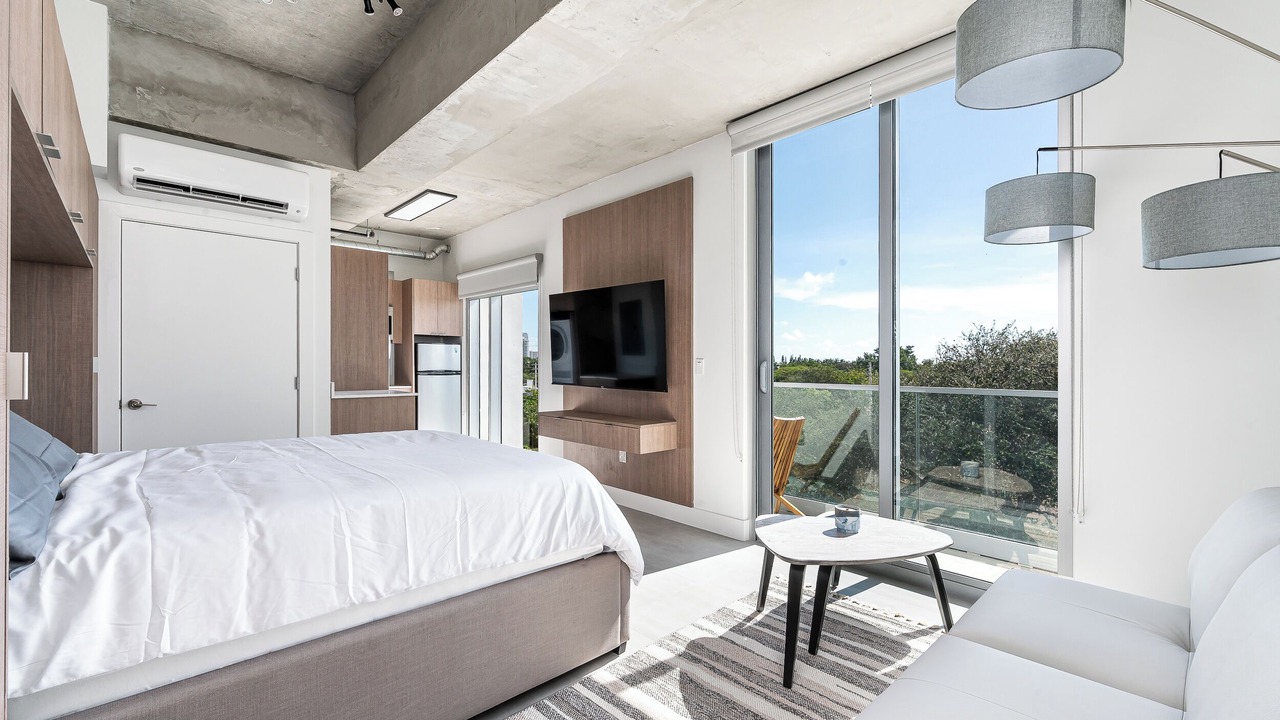 Photo of Bedroom in Ojus