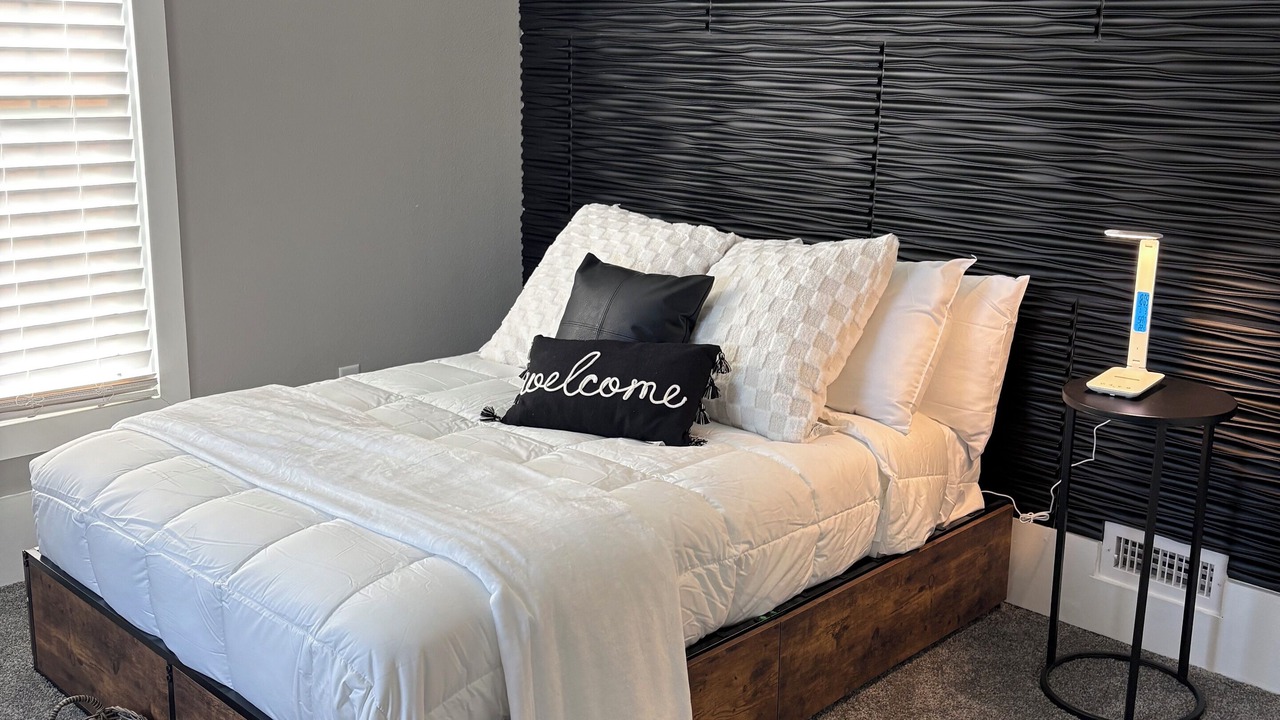 Photo of Bedroom in Salina