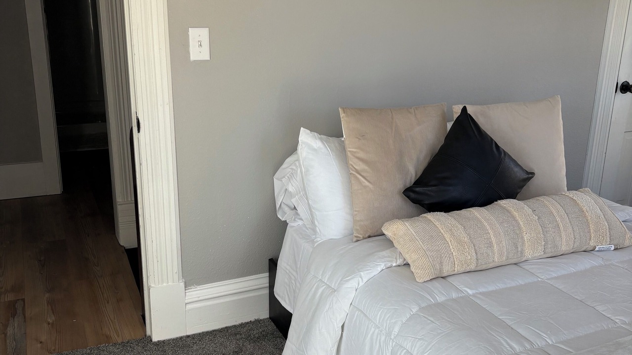 Photo of Bedroom in Salina
