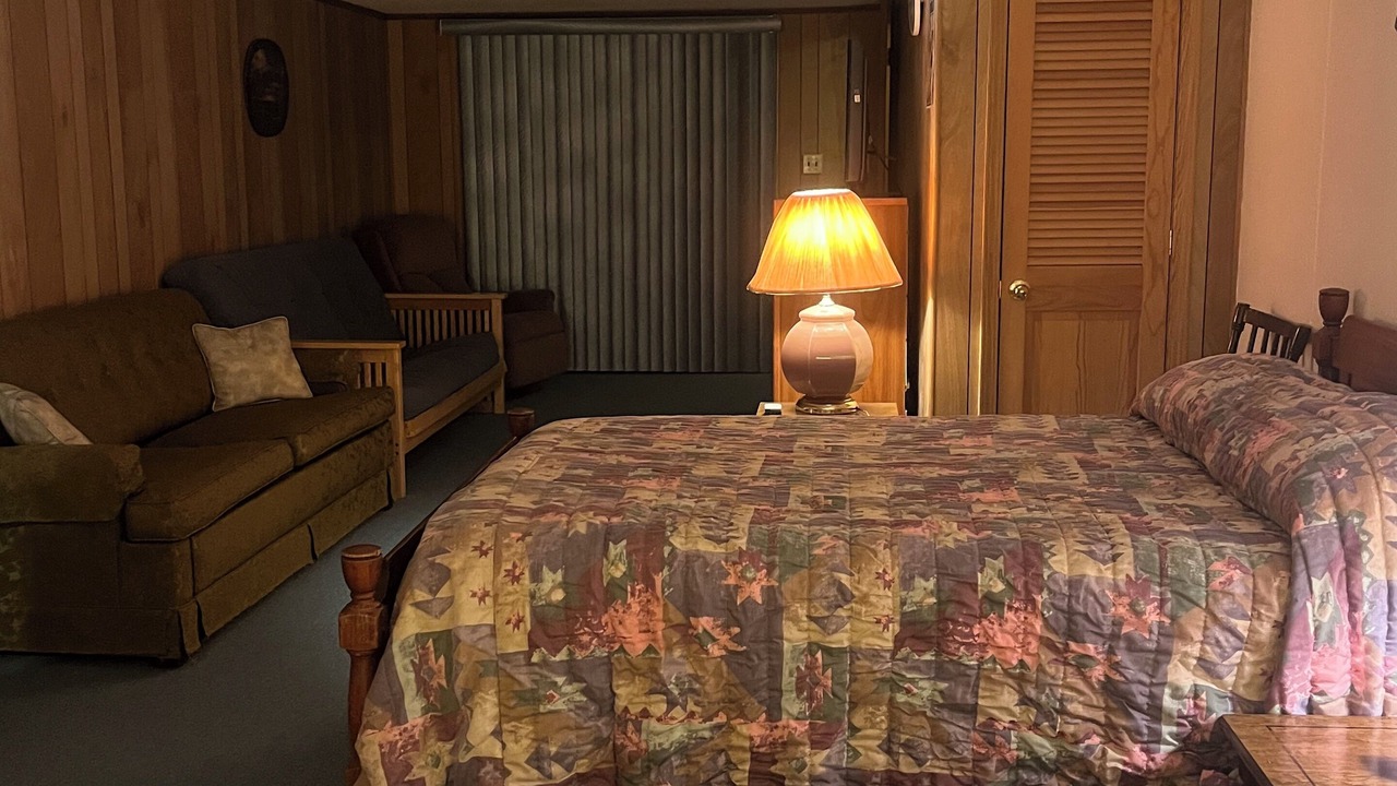 Photo of Bedroom in Greers Ferry