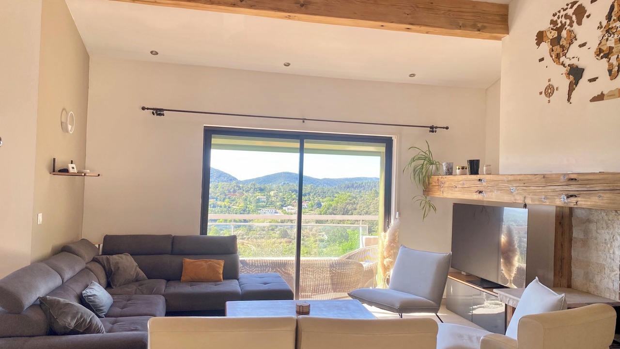 Photo of Livingroom in Ales