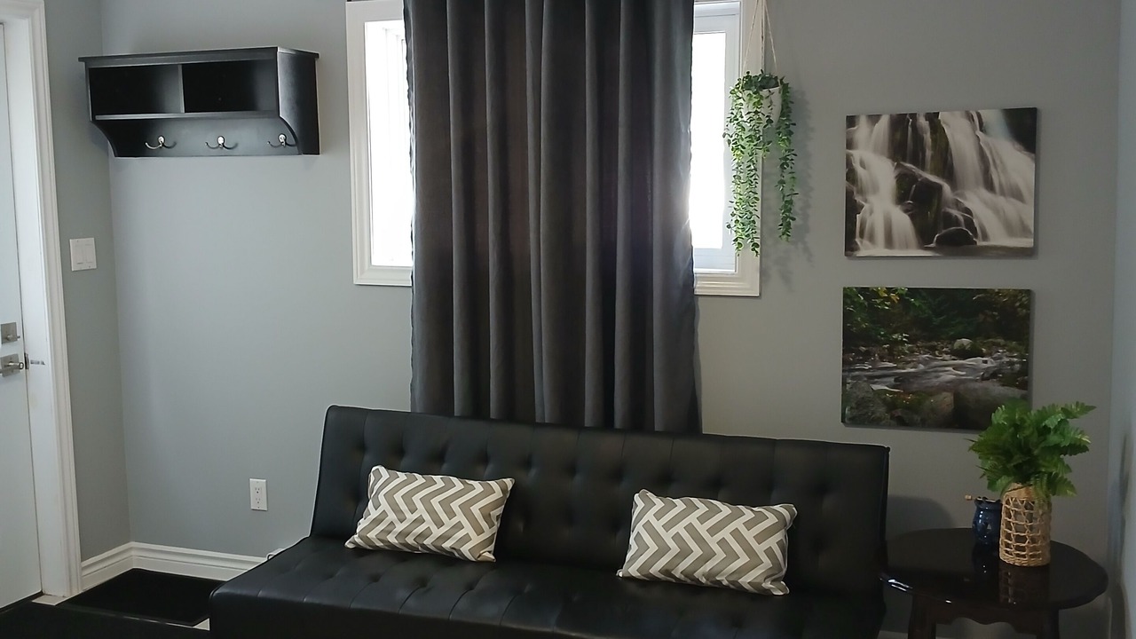 Photo of Livingroom in Elliot Lake