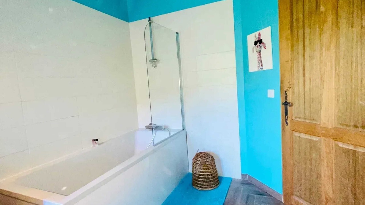 Photo of Bathroom in Plan-d'Aups-Sainte-Baume