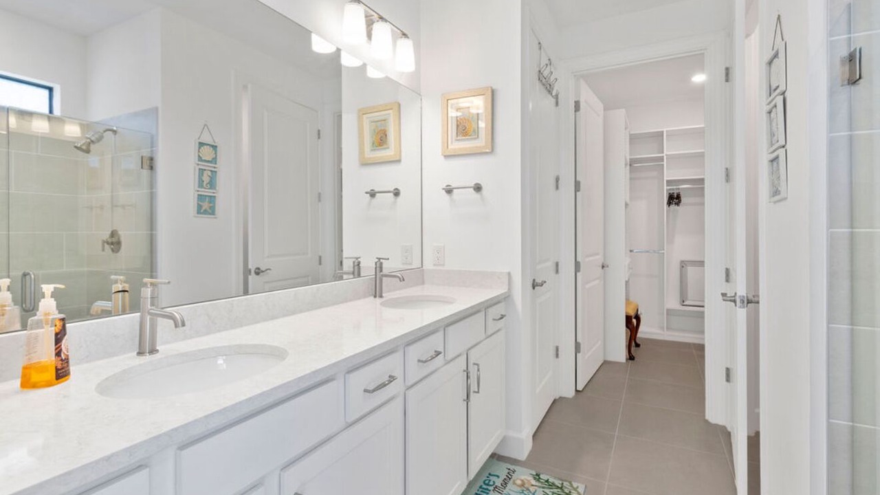 Photo of Bathroom in Immokalee