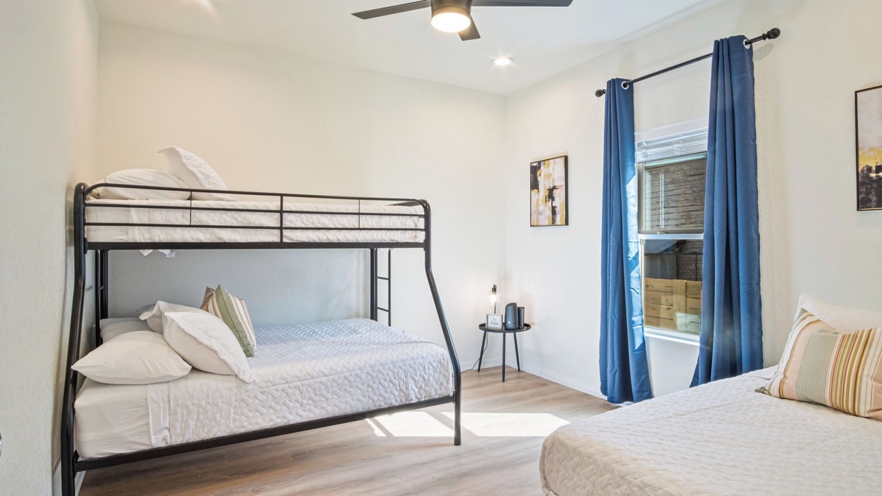 Photo of Bedroom in Denver Heights