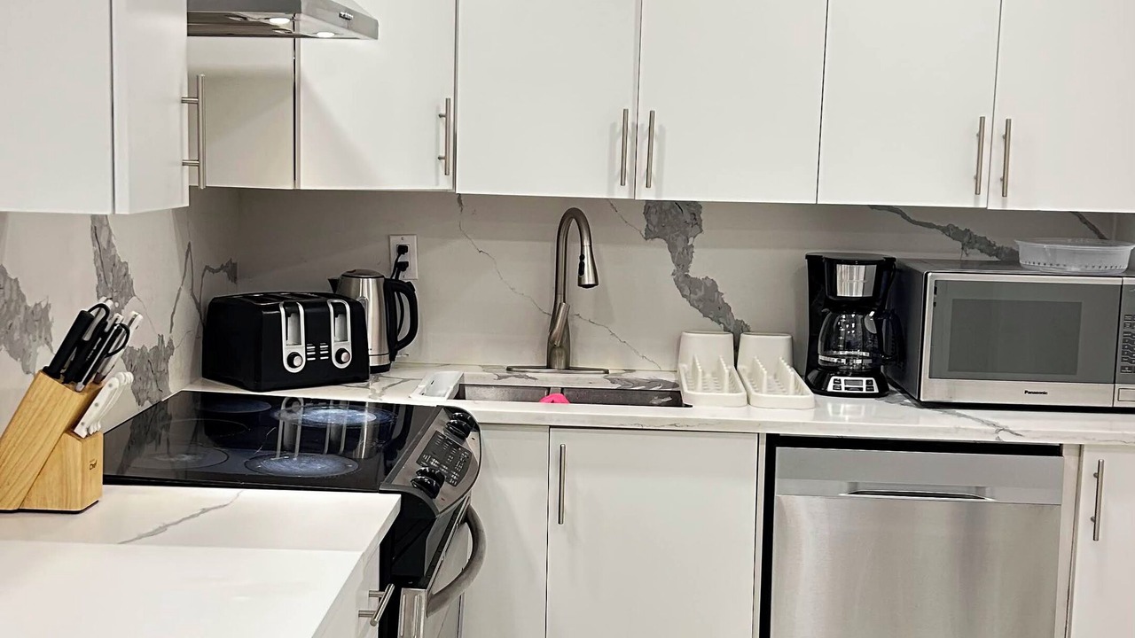 Photo of Kitchen in Aylmer