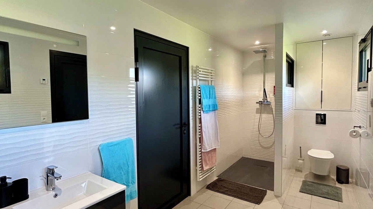 Photo of Bathroom in Chamarandes-Choignes