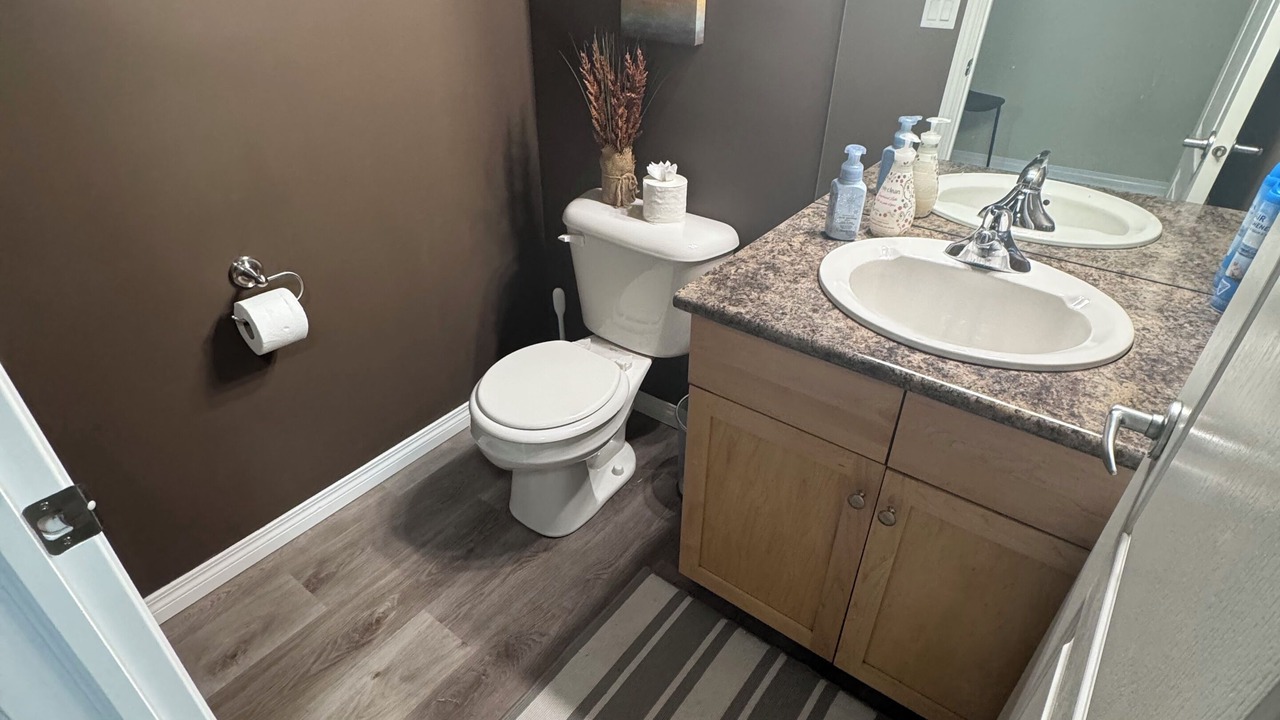 Photo of Bathroom in Medicine Hat