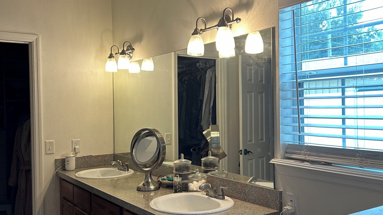 Photo of Bathroom in Conway