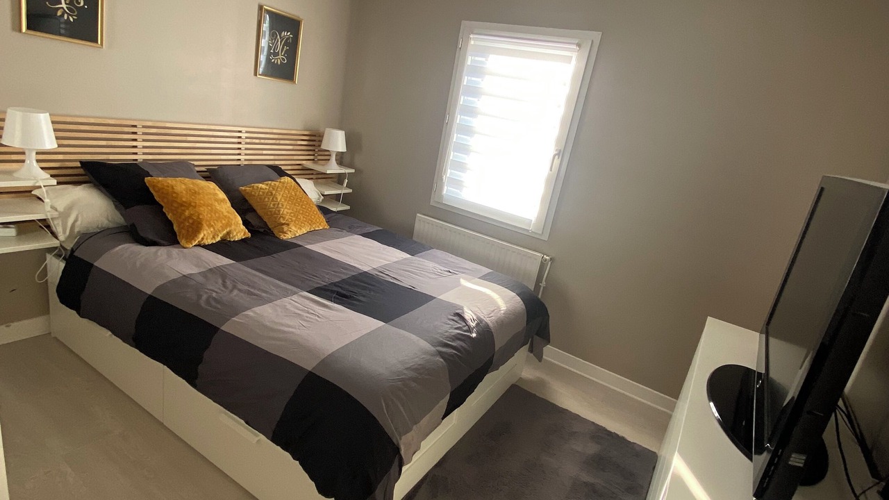 Photo of Bedroom in Saint-Remy-en-Rollat