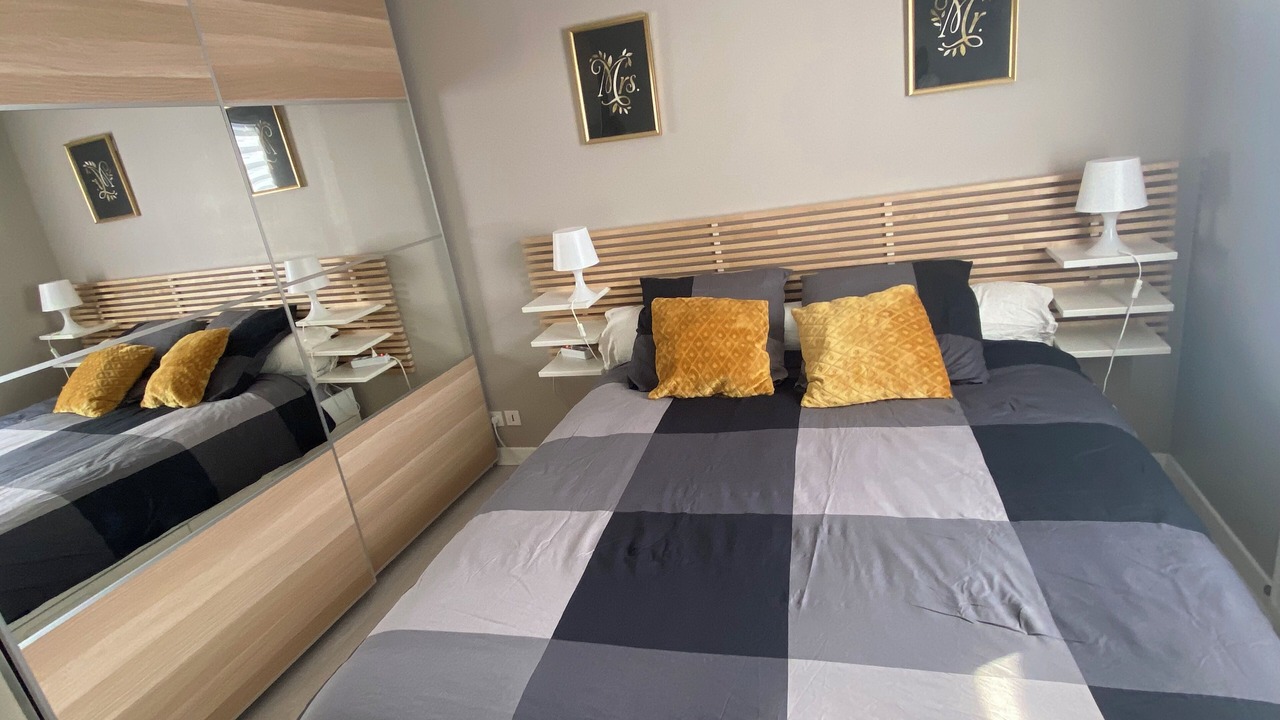 Photo of Bedroom in Saint-Remy-en-Rollat