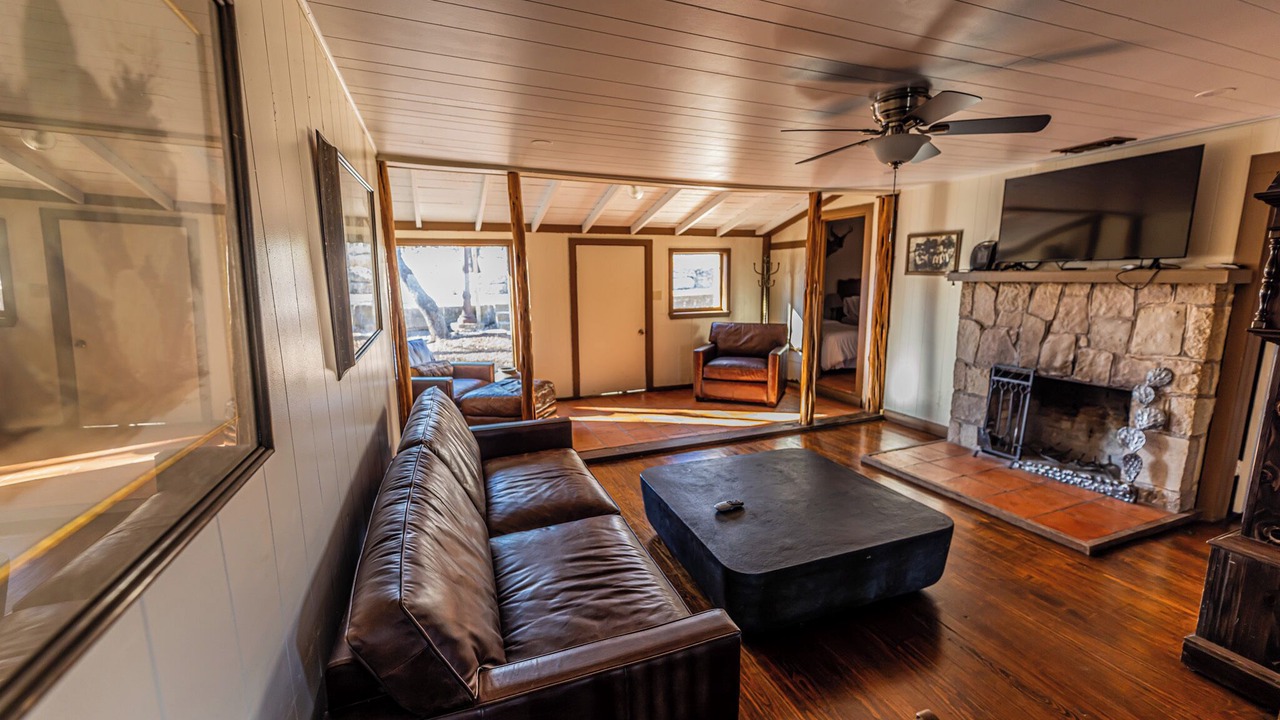 Photo of Livingroom in Mountain Home