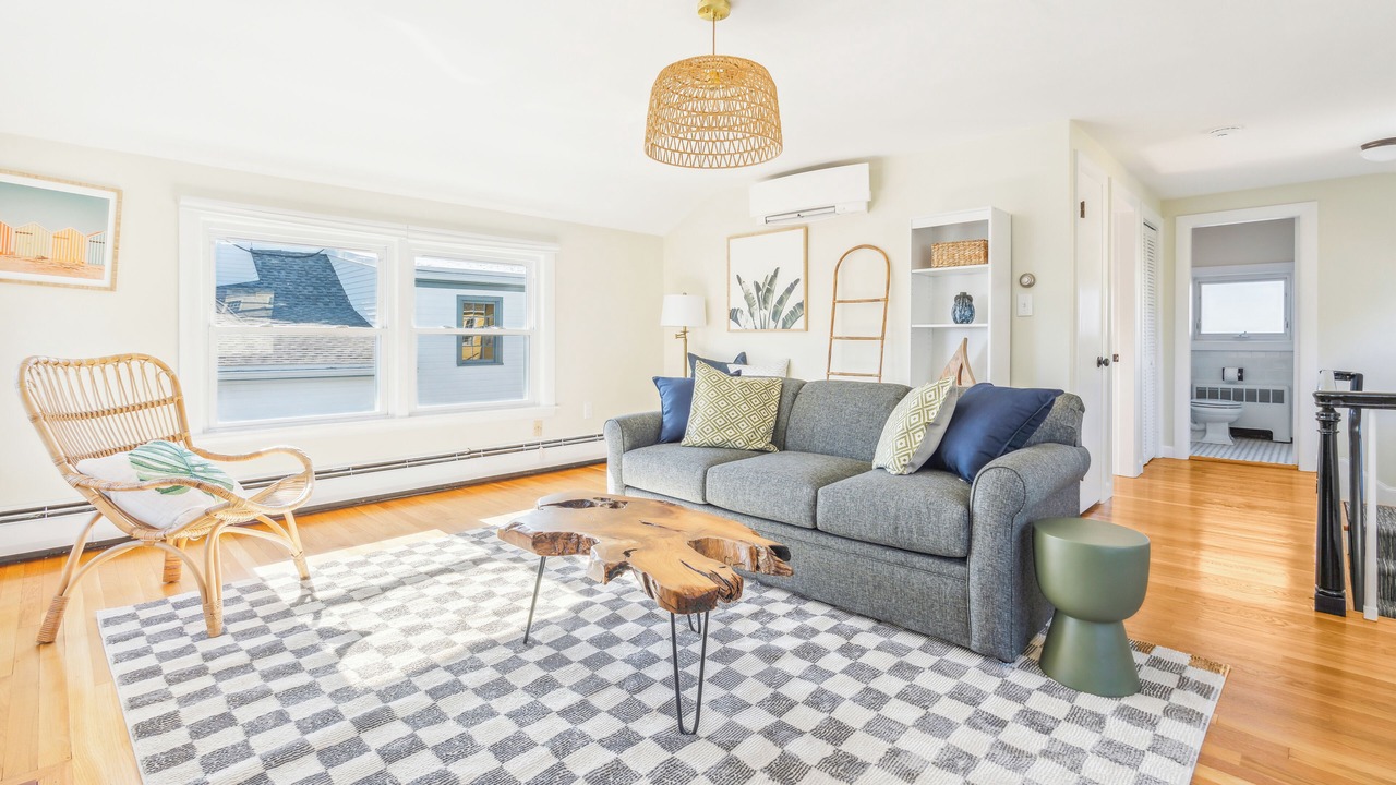 Photo of Livingroom in Marblehead