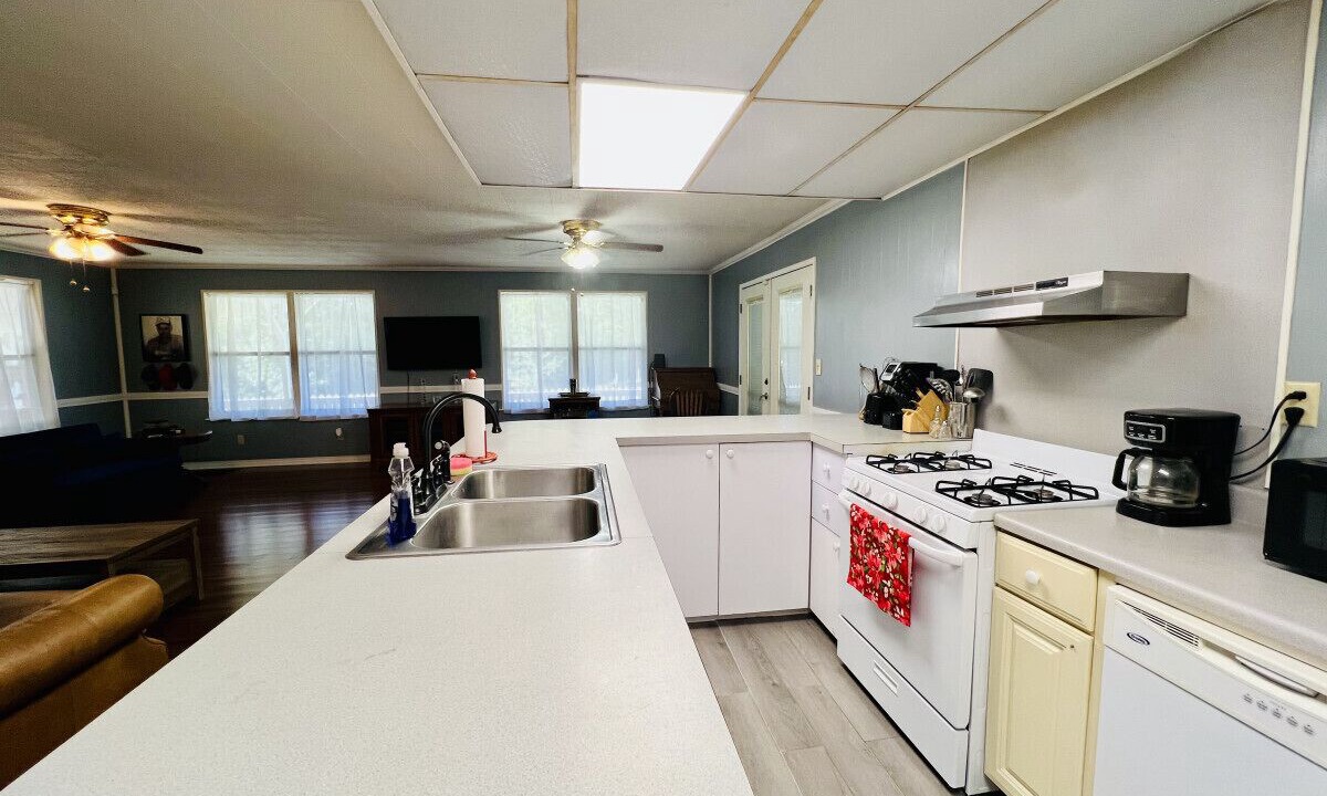 Photo of Kitchen in Turtle Beach