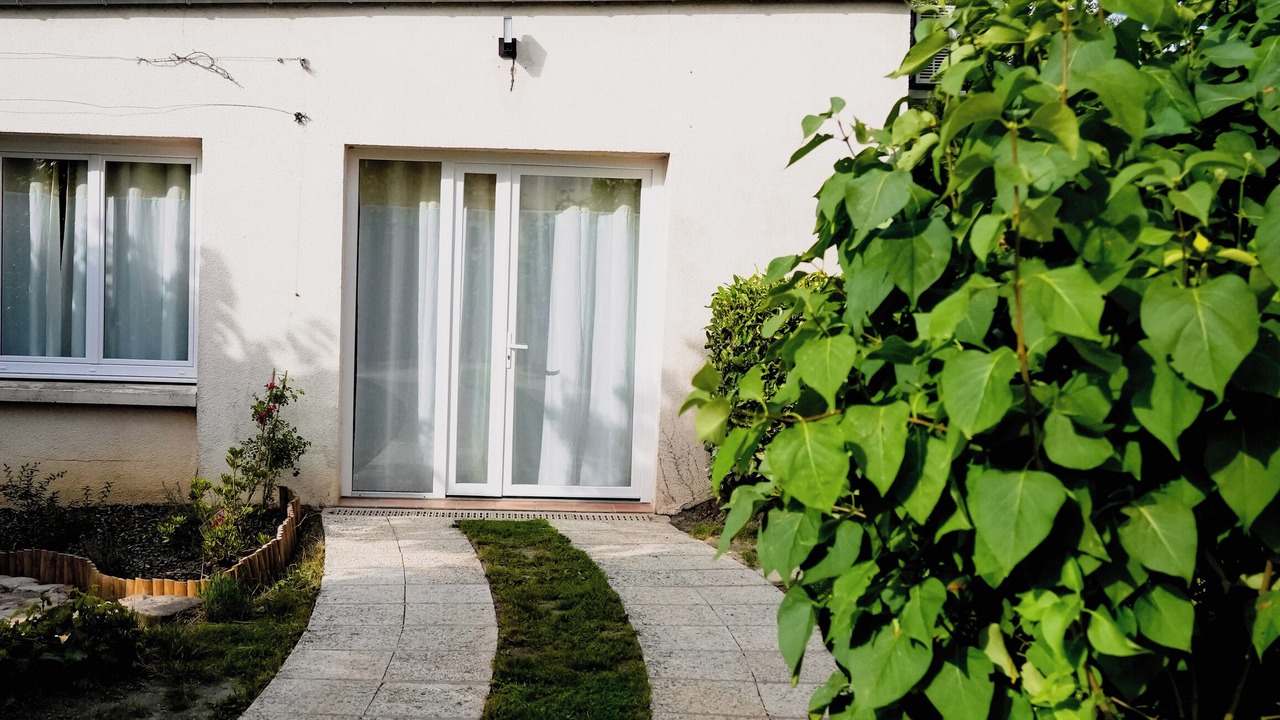 Photo of Outdoor in Cheroy