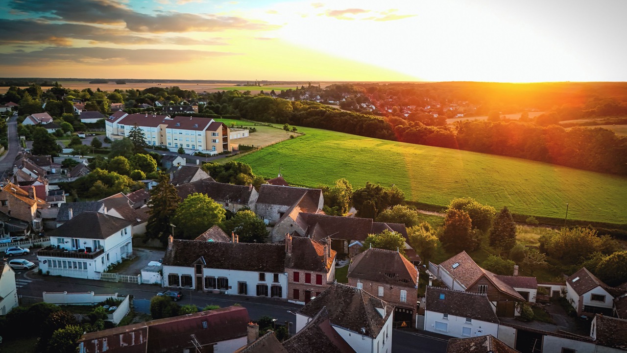 Photo of Outdoor in Cheroy