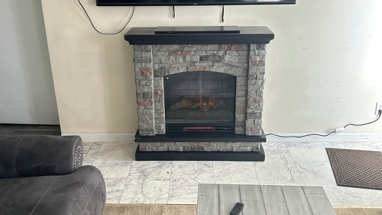 Photo of Livingroom in Enterprise