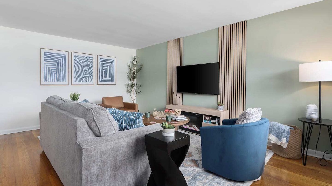 Photo of Others in Sharon Heights