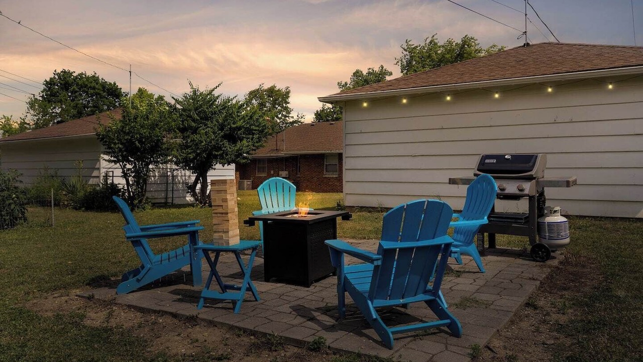 Photo of Others in Sharon Heights