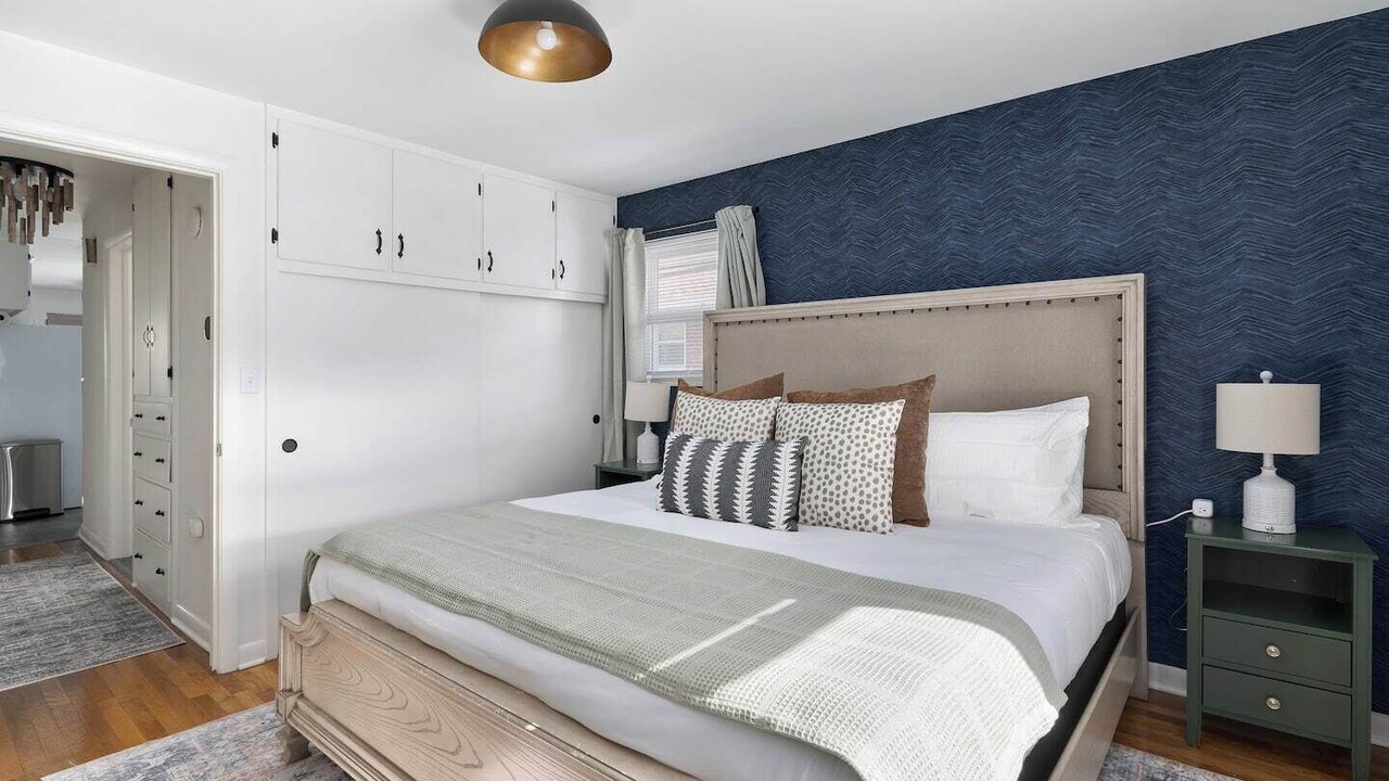 Photo of Others in Sharon Heights