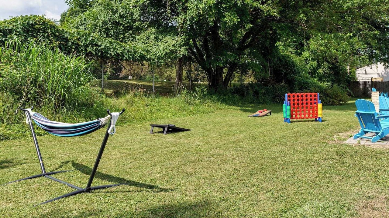 Photo of Others in Sharon Heights