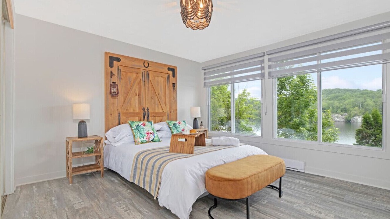 Photo of Bedroom in Val-des-Monts