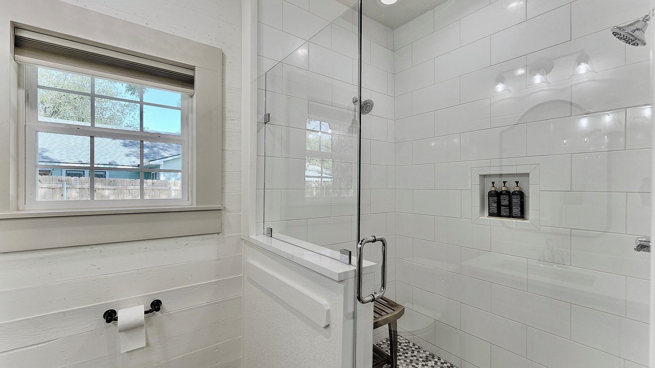 Photo of Bathroom in Hico