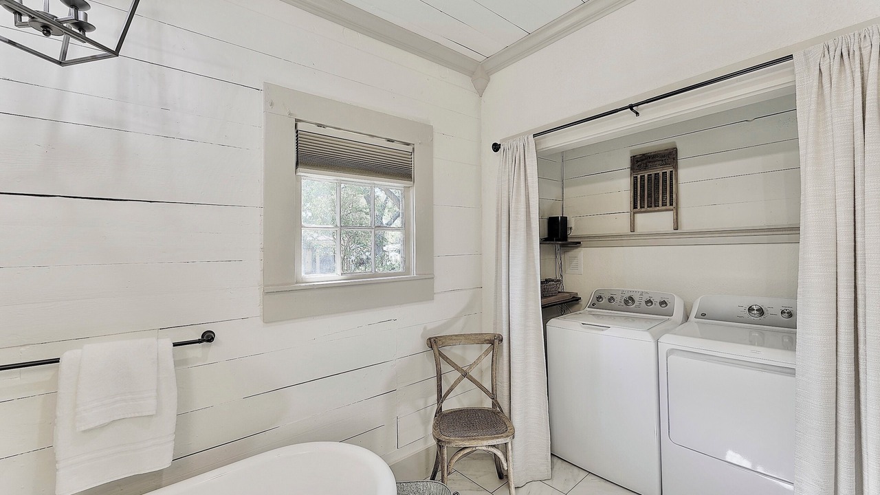Photo of Bathroom in Hico