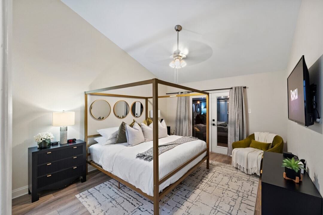 Photo of Bedroom in Lewisville