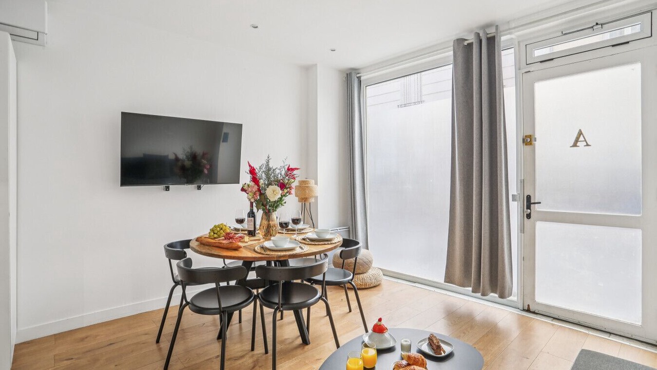 Photo of Others in Quartier du Gros-Caillou