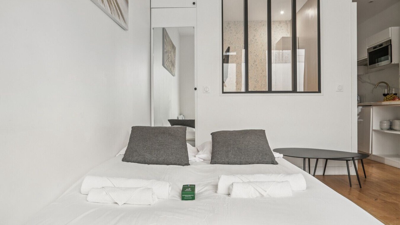 Photo of Bedroom in Quartier du Gros-Caillou