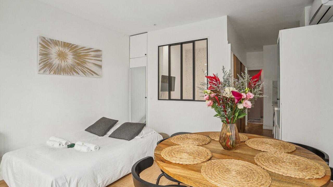 Photo of Bedroom in Quartier du Gros-Caillou