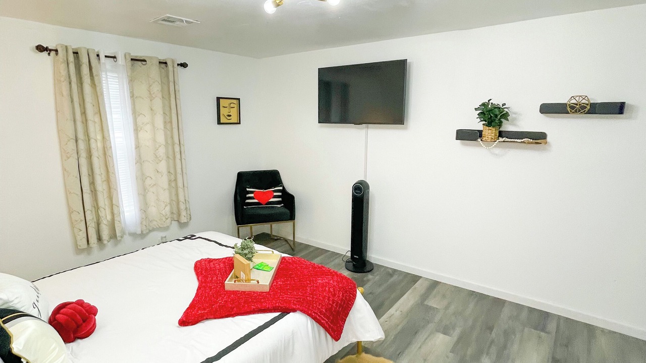 Photo of Bedroom in Tulsa