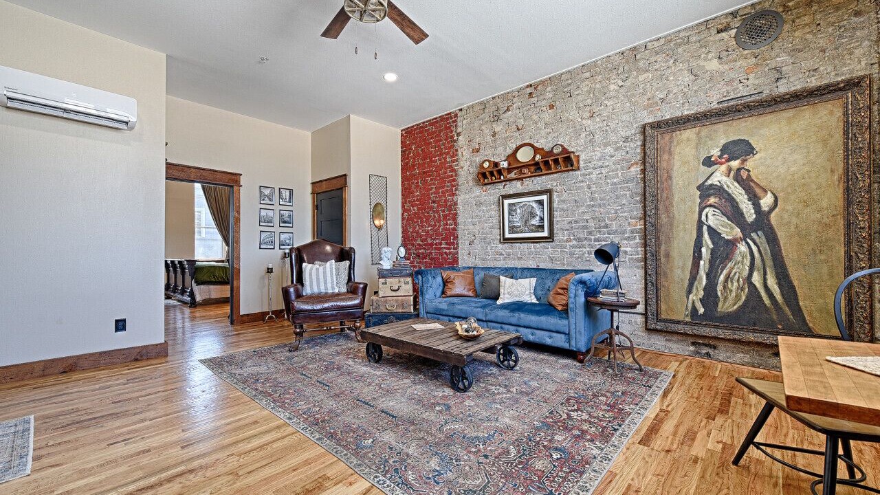 Photo of Livingroom in Greenville