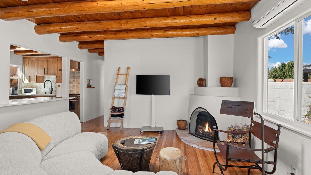 Photo of Livingroom in Santa Fe