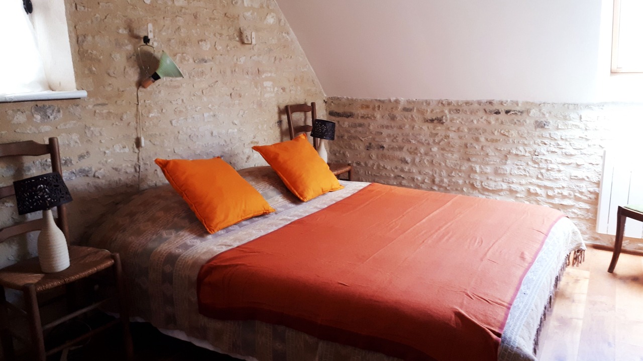 Photo of Bedroom in Saint-Lambert-sur-Dive