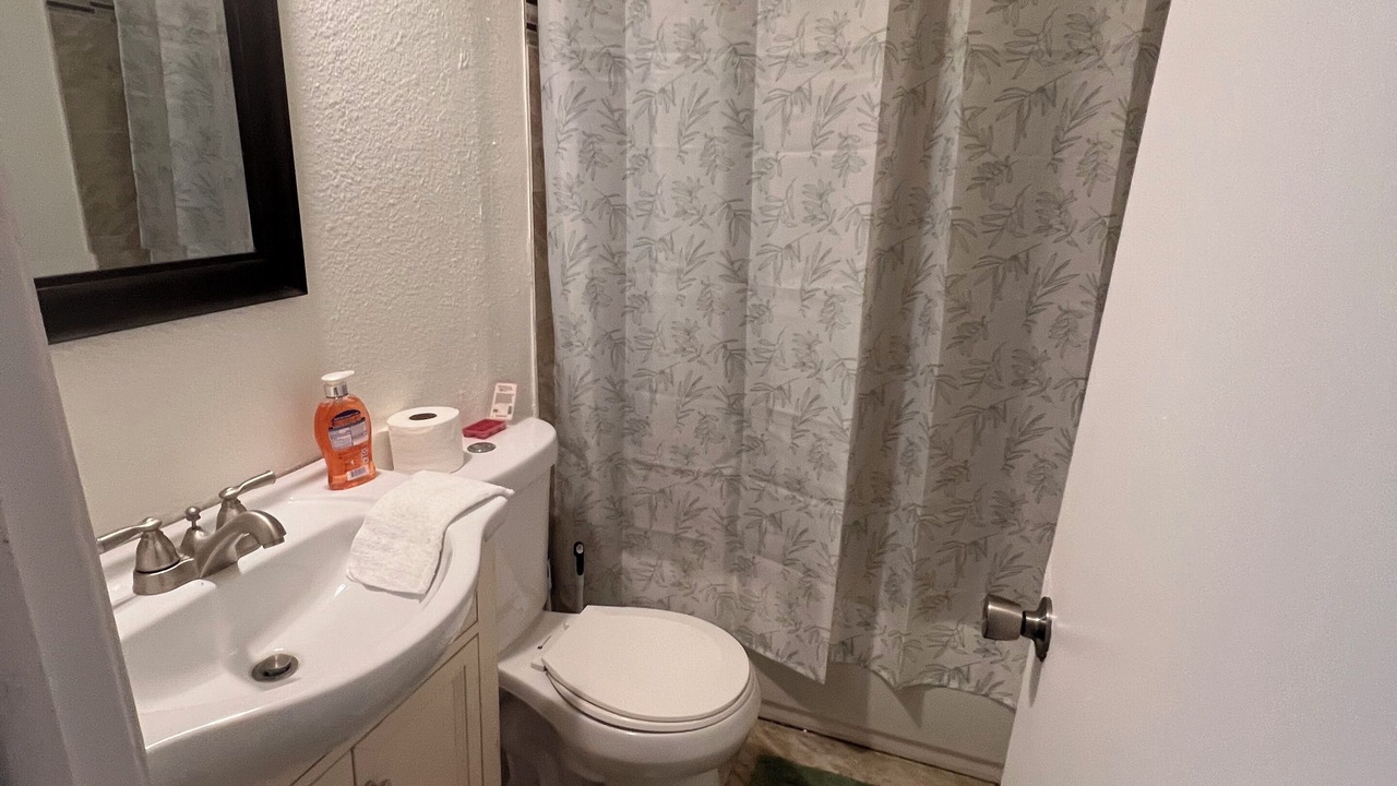 Photo of Bathroom in Mesquite