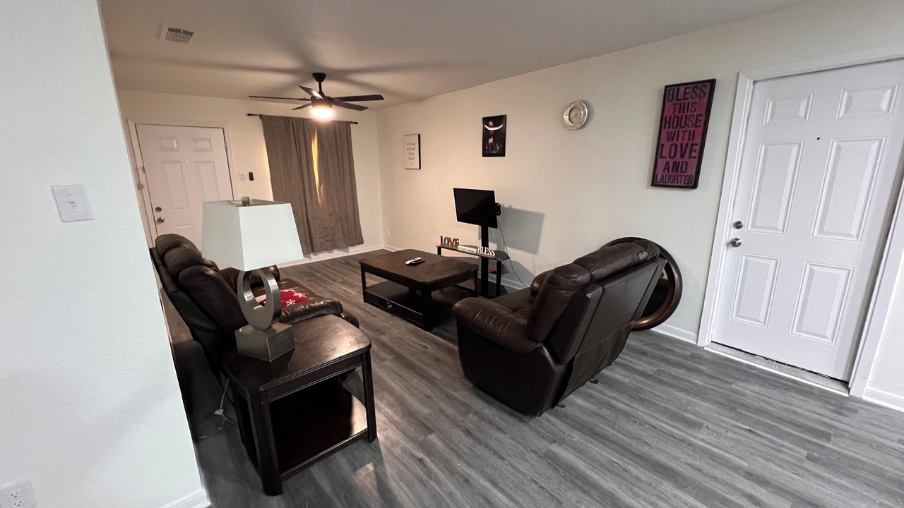 Photo of Livingroom in Mesquite