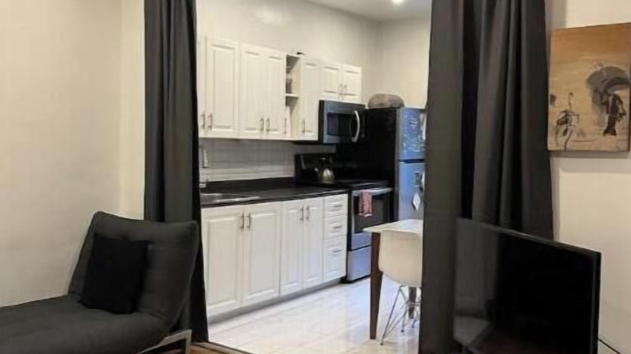 Photo of Livingroom in Mile End