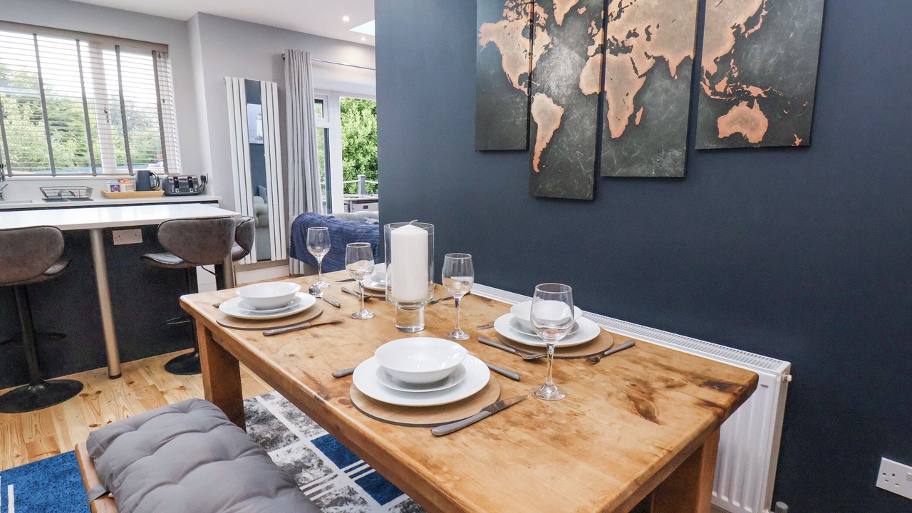 Photo of Others in Cayton Bay