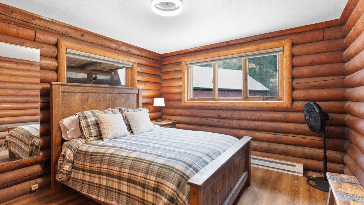 Photo of Bedroom in Grantsdale