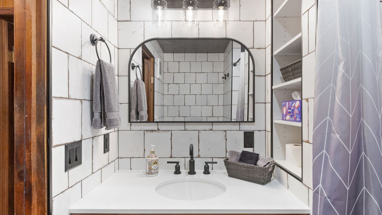 Photo of Bathroom in Grantsdale