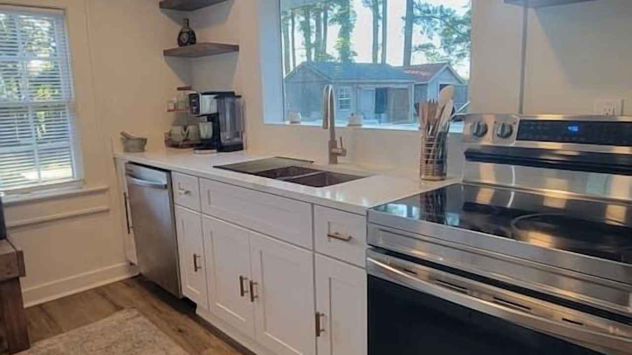 Photo of Kitchen in Roper