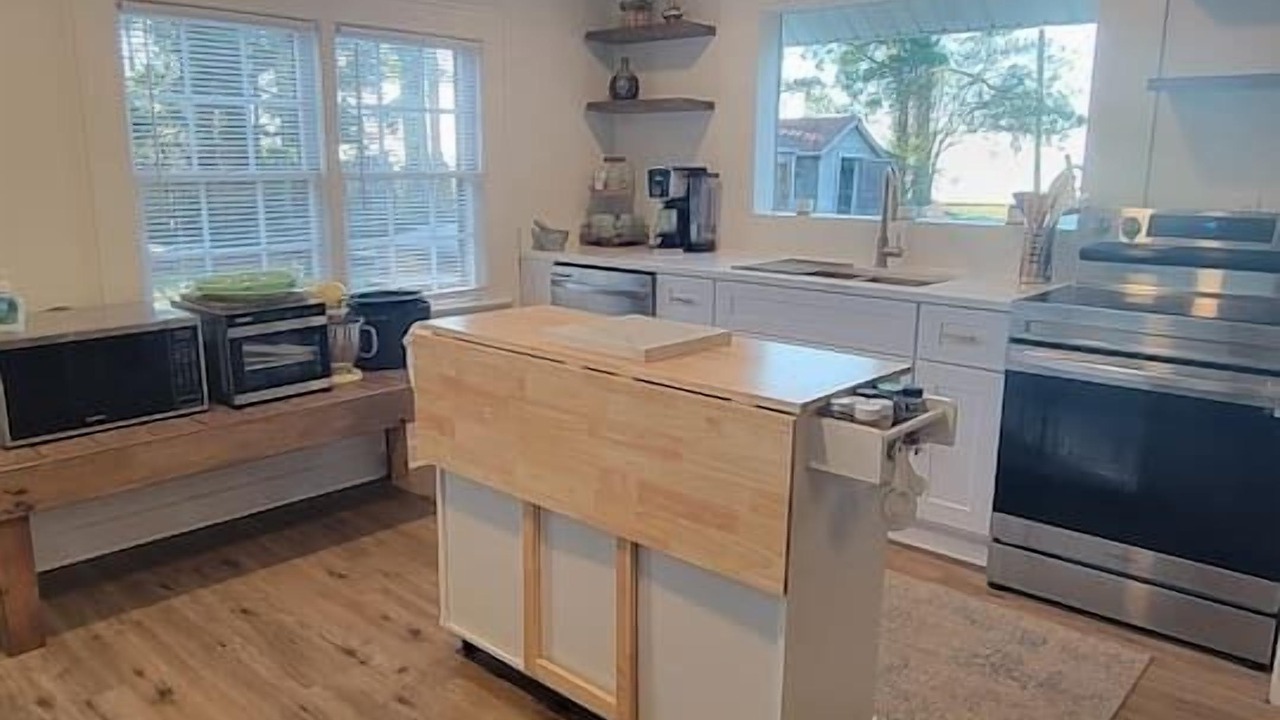 Photo of Kitchen in Roper