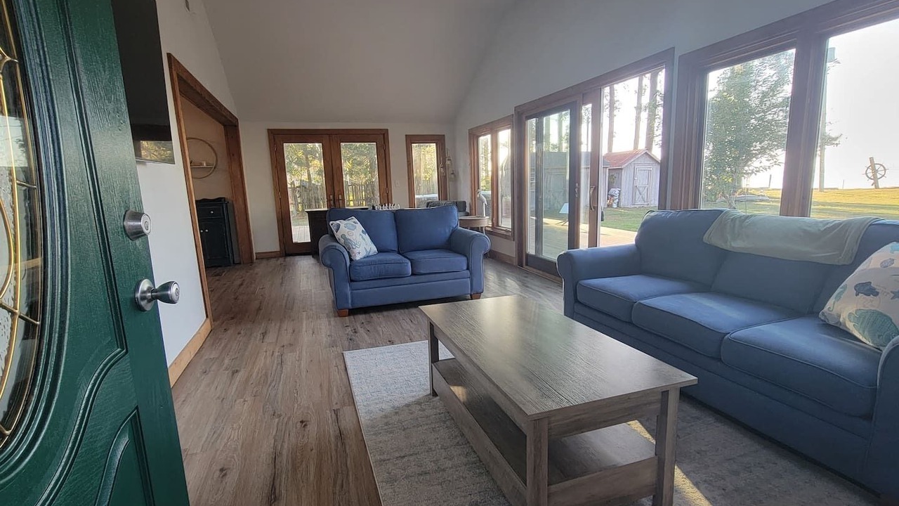 Photo of Livingroom in Roper