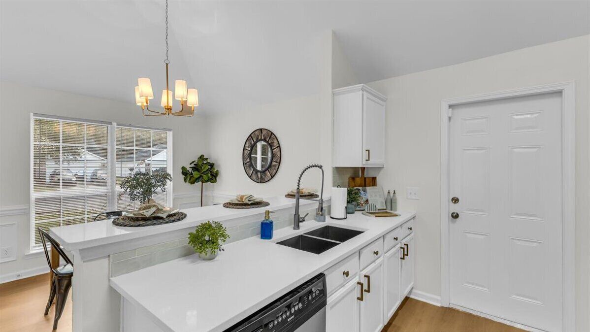 Photo of Kitchen in Pooler