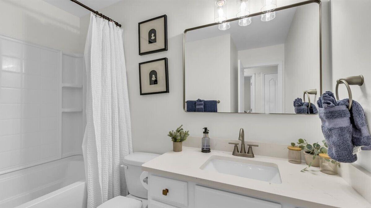 Photo of Bathroom in Pooler