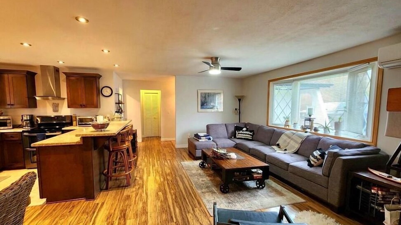 Photo of Livingroom in Huron-Kinloss